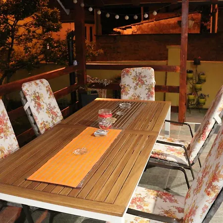 Sokak 8 Sremski Karlovci