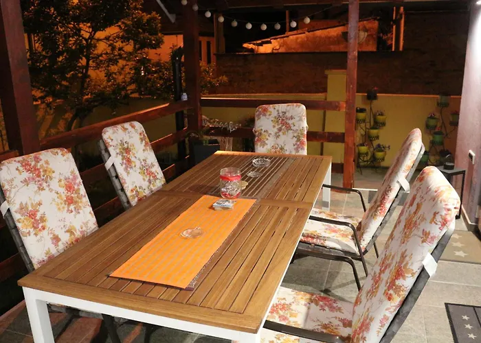 Sokak 8 Sremski Karlovci